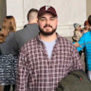 Meet your Posher, Luis